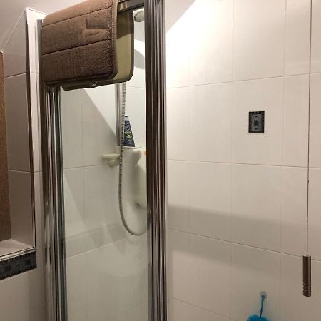 Tranquil Accommodation In A Great Location. 래너크 외부 사진
