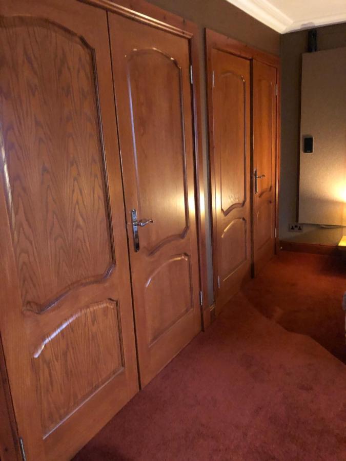 Tranquil Accommodation In A Great Location. 래너크 외부 사진