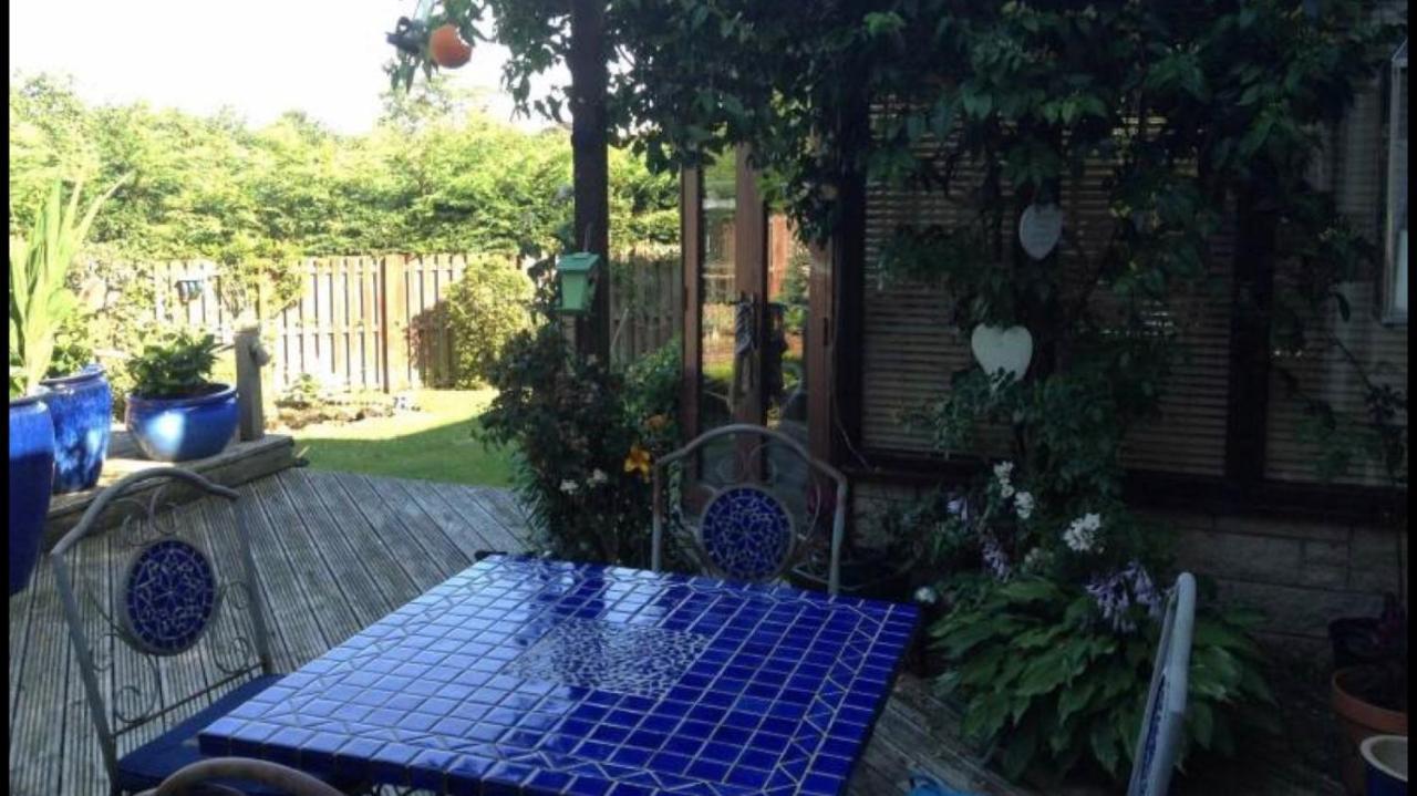 Tranquil Accommodation In A Great Location. 래너크 외부 사진